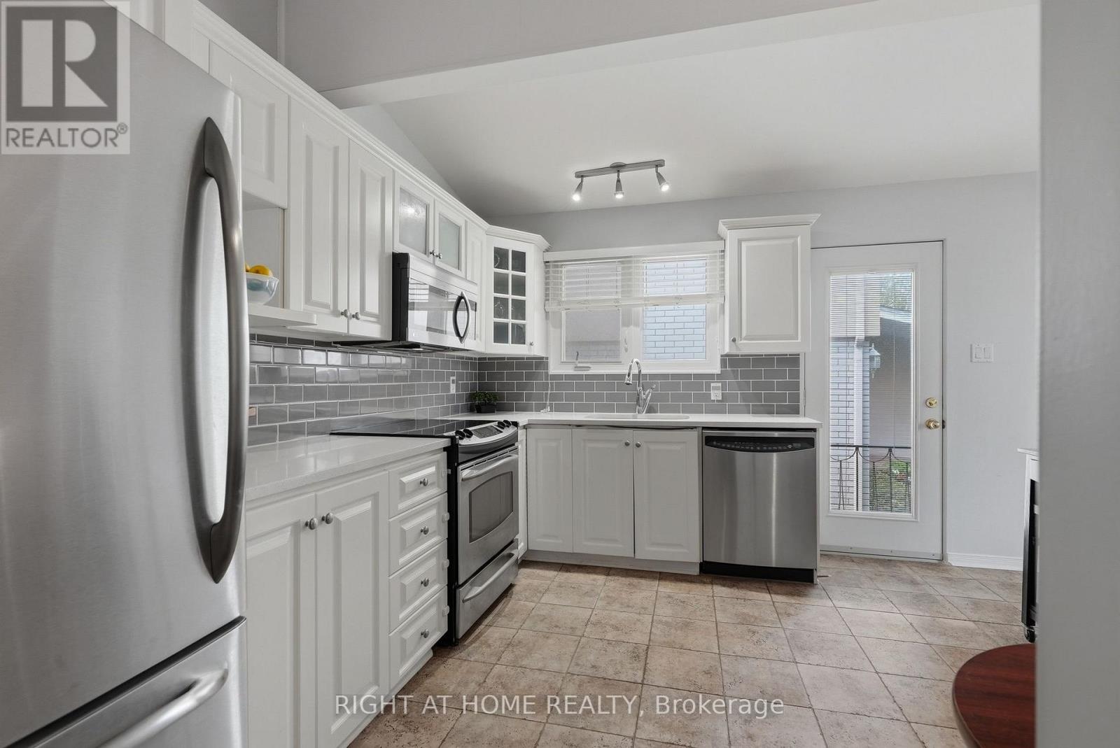 1272 COLLINS AVENUE - 8