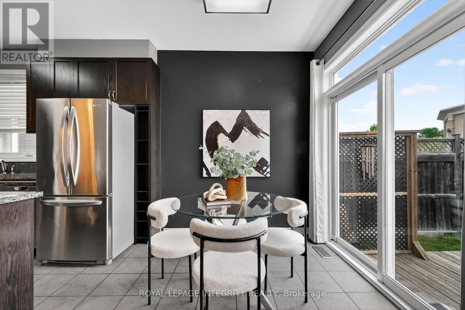 351 GALLANTRY WAY - 12