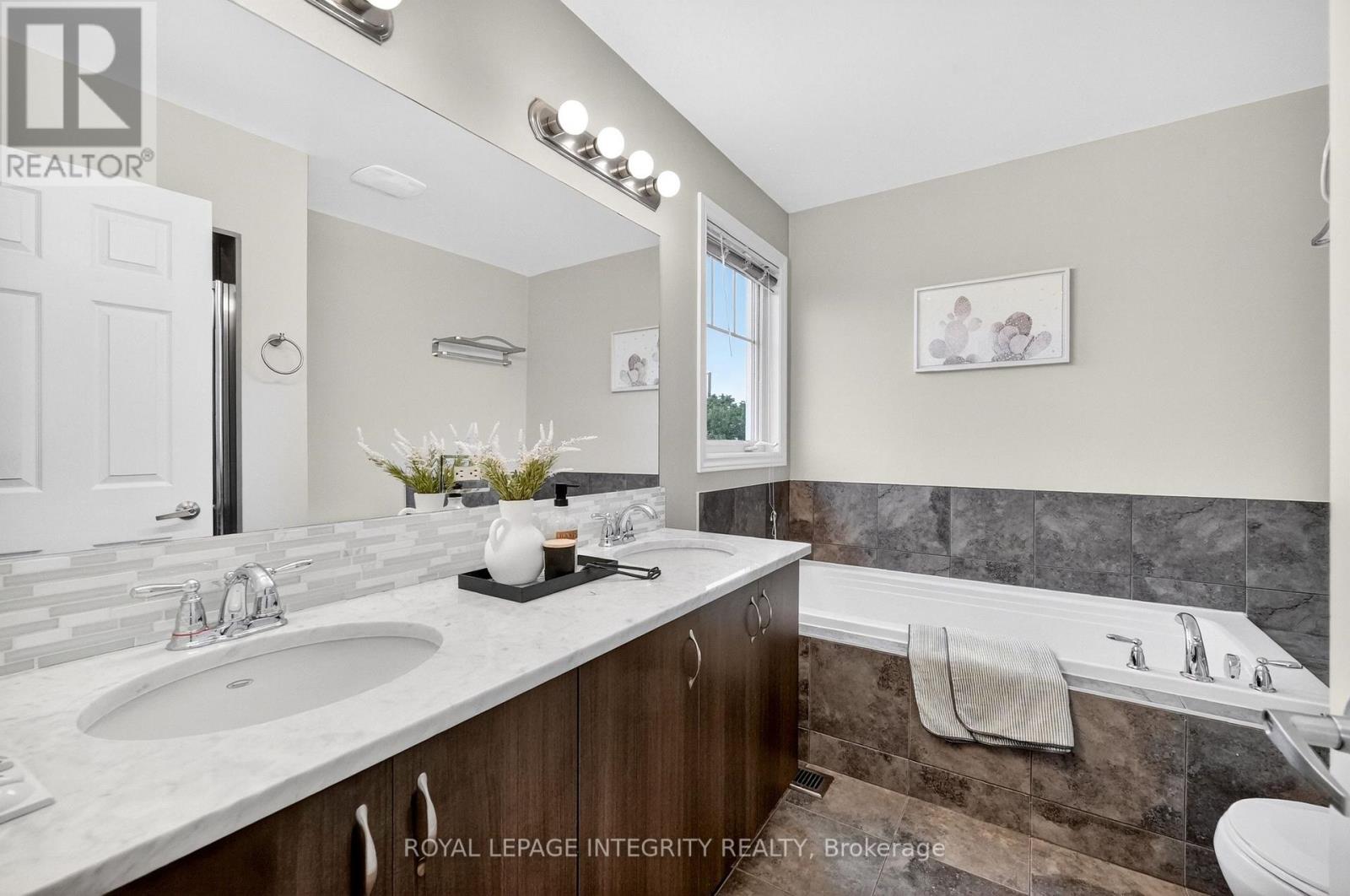 351 GALLANTRY WAY - 21