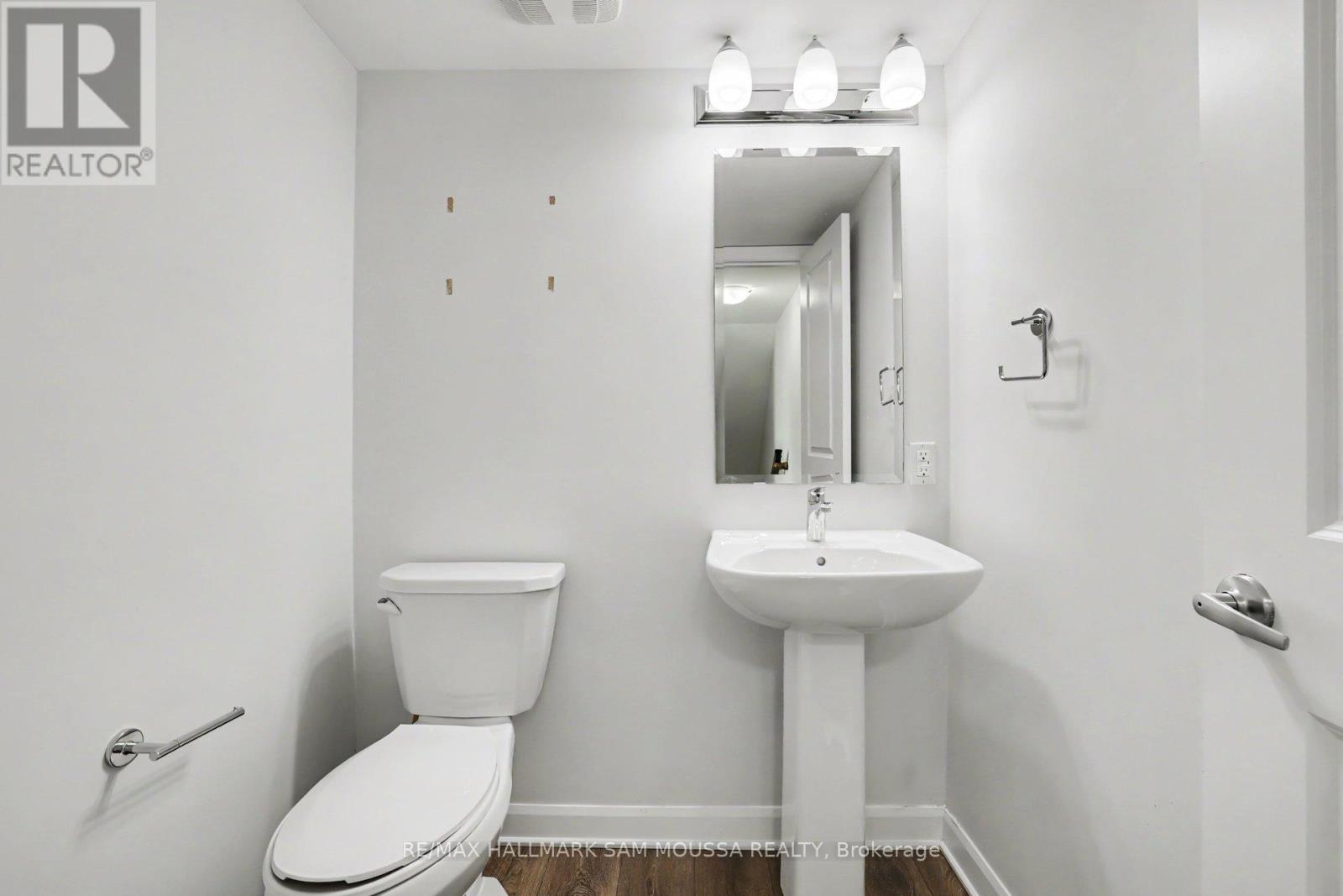 #A 215 ELDORADO PRIVATE - 23