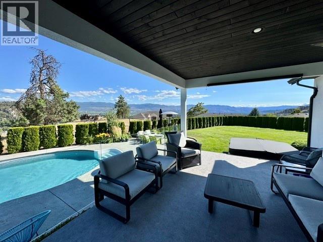 1777 Spruceview Court, Kelowna