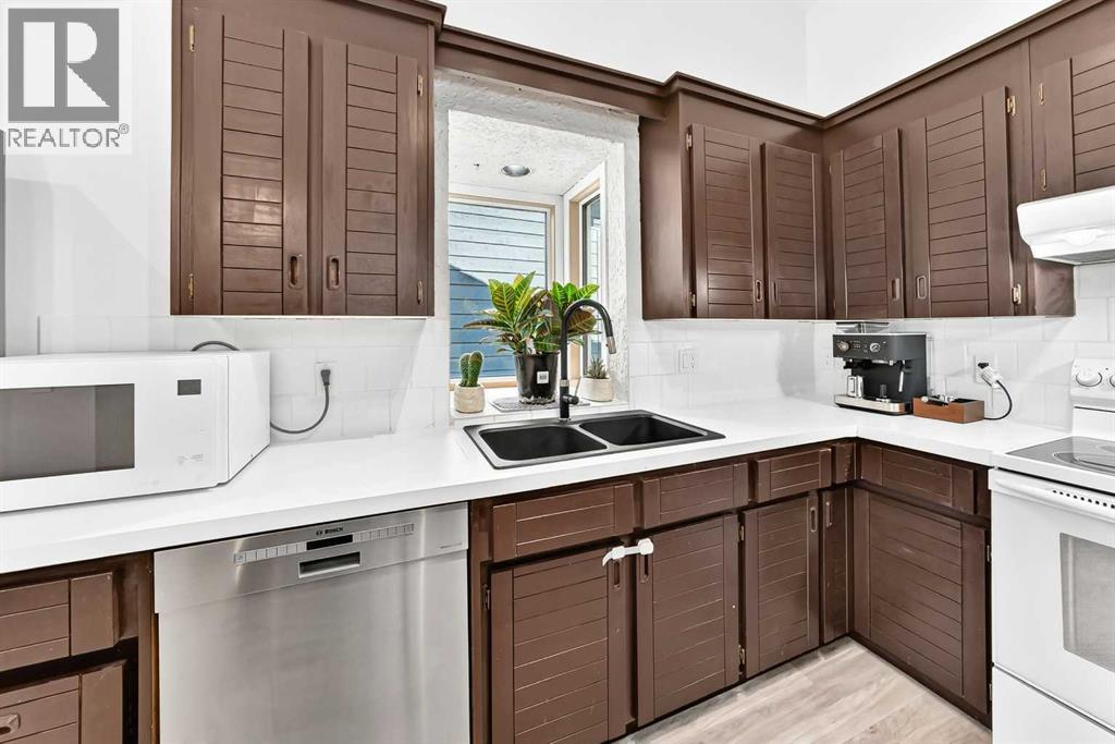 31 Ranchridge Way NW - 8