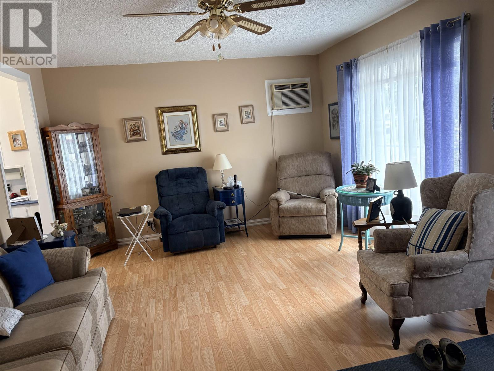 1320 Wallbridge AVE - 7