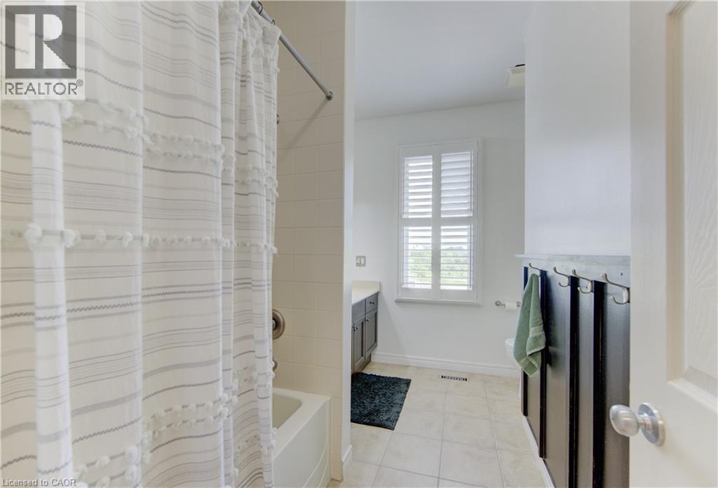 725 ZURICH Drive - 29