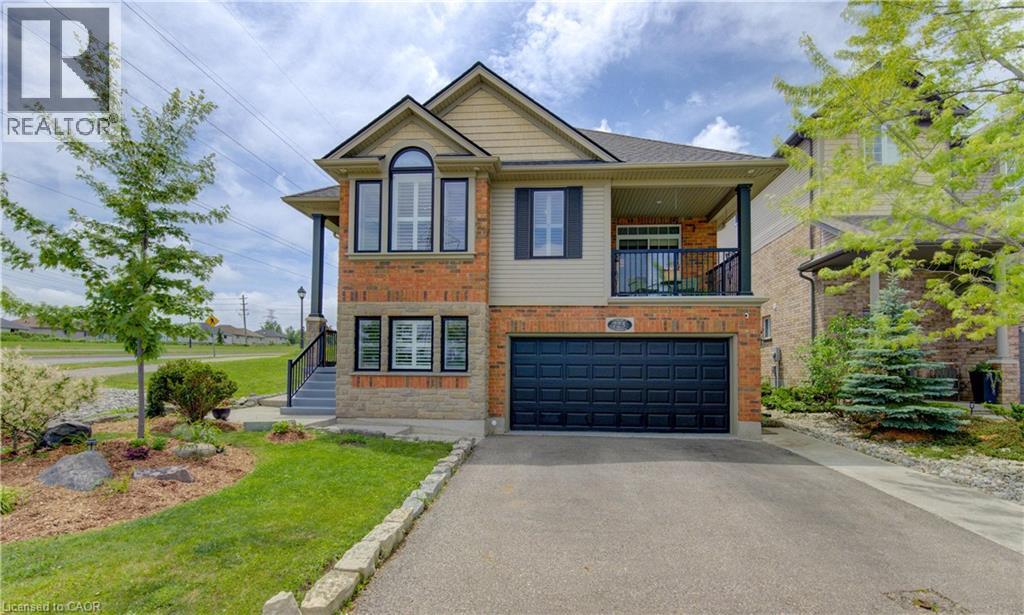 725 ZURICH Drive - 3