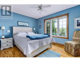 300 Wurm Road, Magnetawan, ON P0A1P0 Photo 14