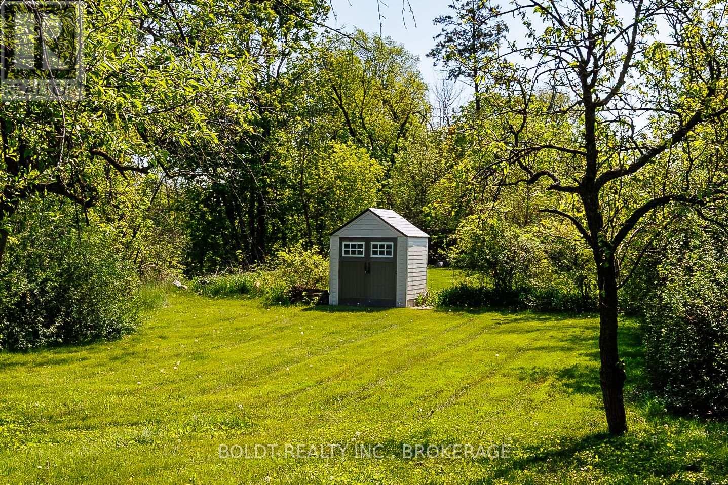 35 RIVERCREST DRIVE - 40
