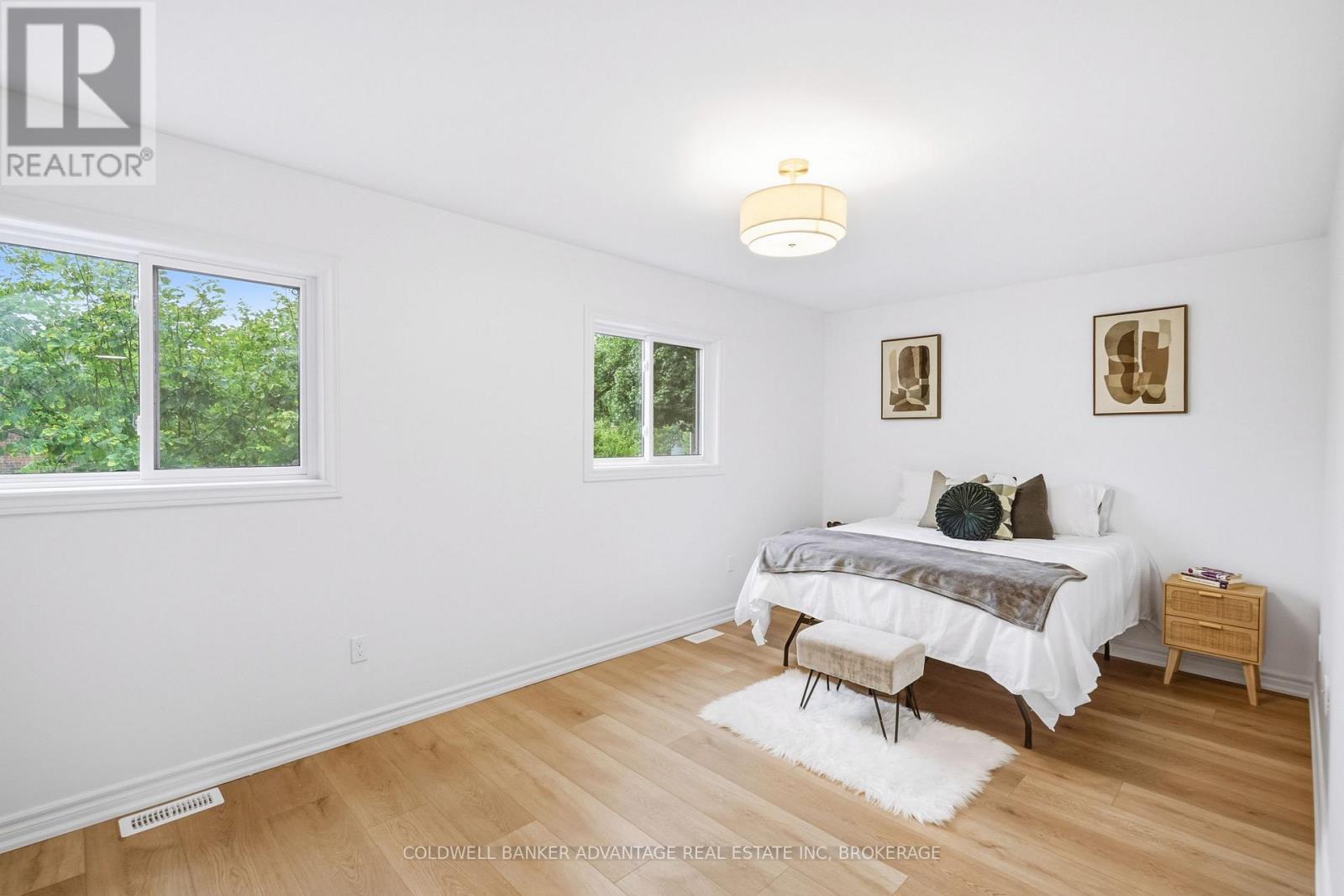 162 DUFFERIN STREET E - 16
