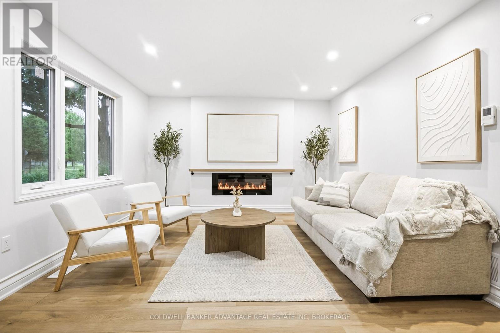 162 DUFFERIN STREET E - 6
