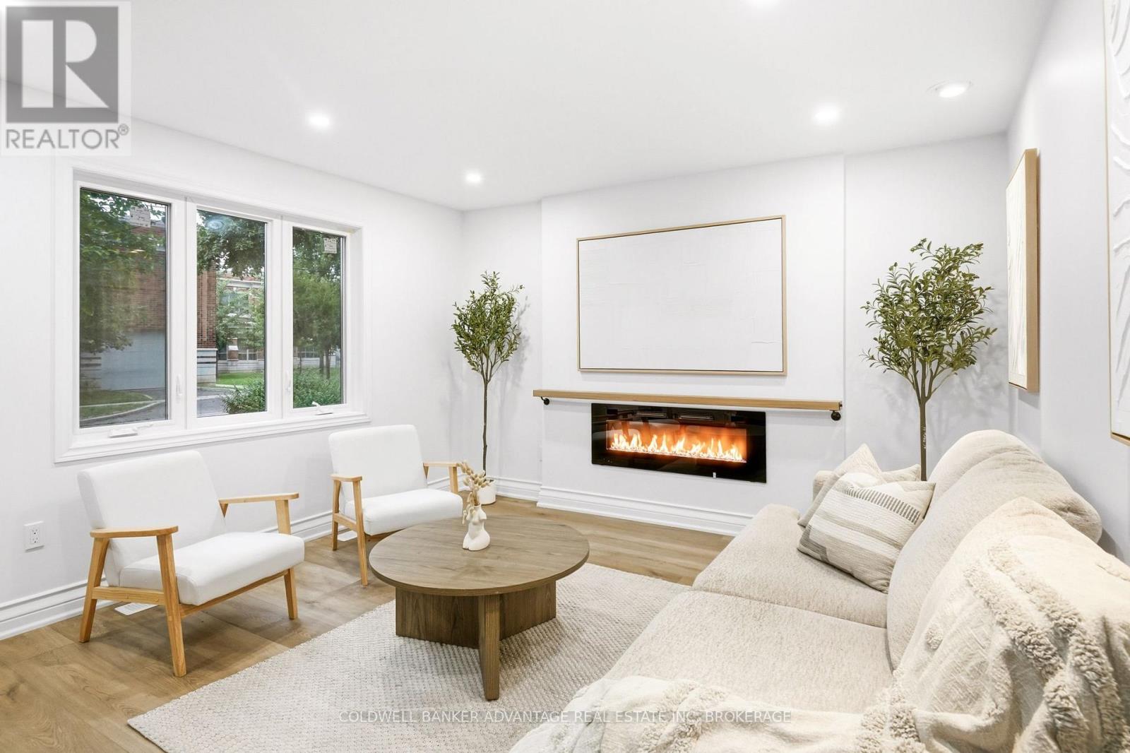 162 DUFFERIN STREET E - 7