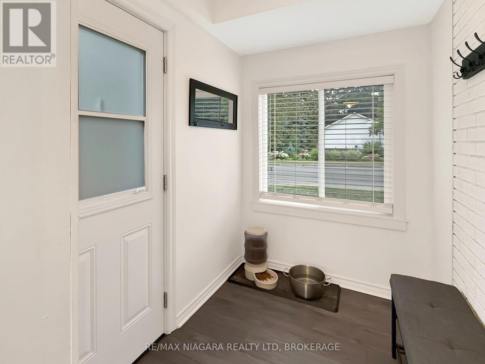 222 RIDGEWAY ROAD - 11