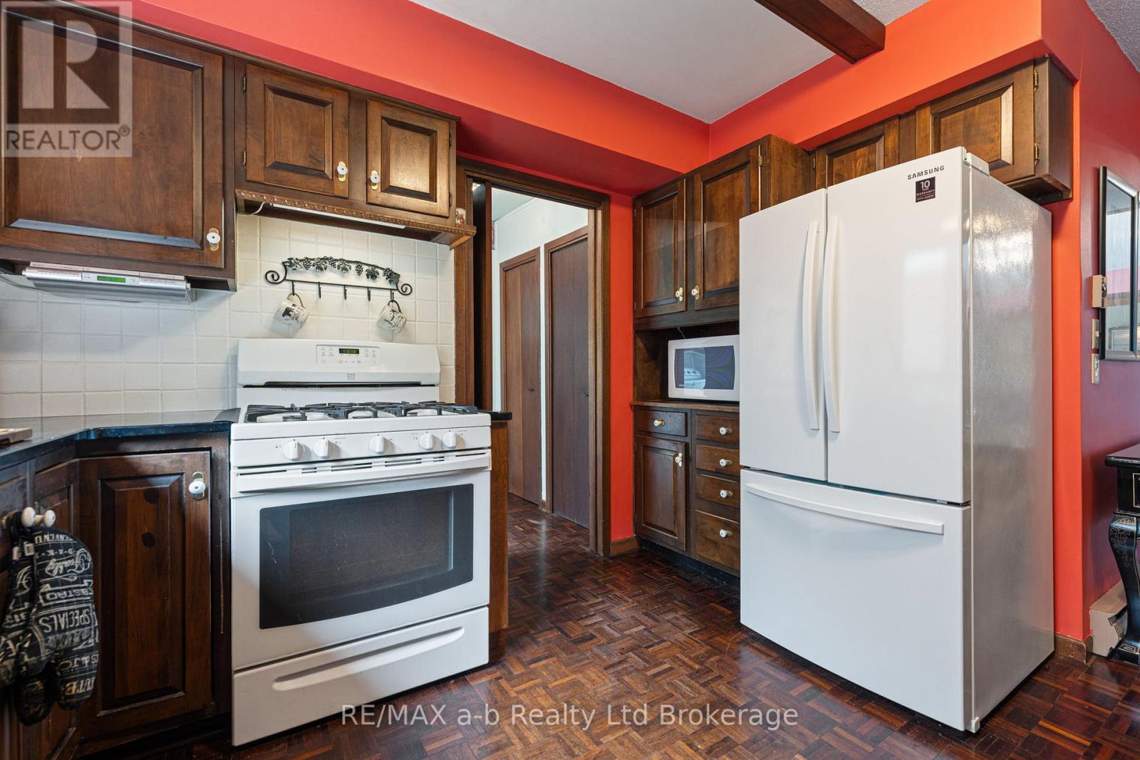 13 SEGAL DRIVE - 14