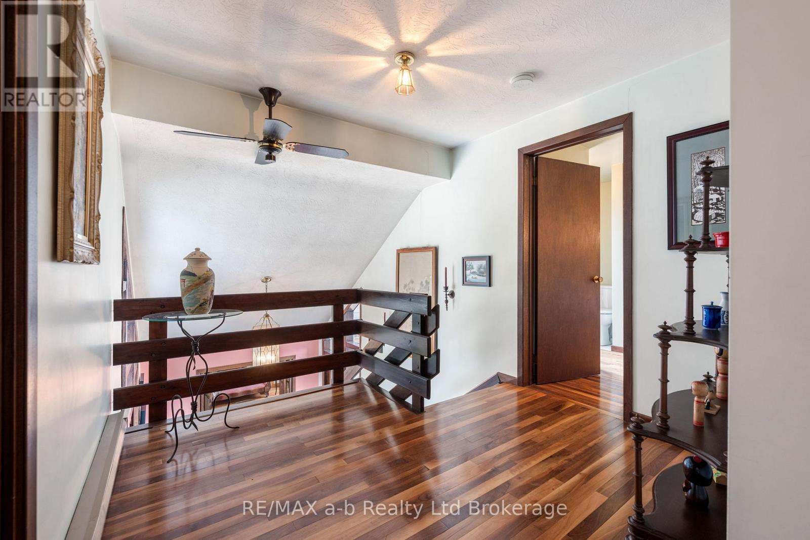 13 SEGAL DRIVE - 18