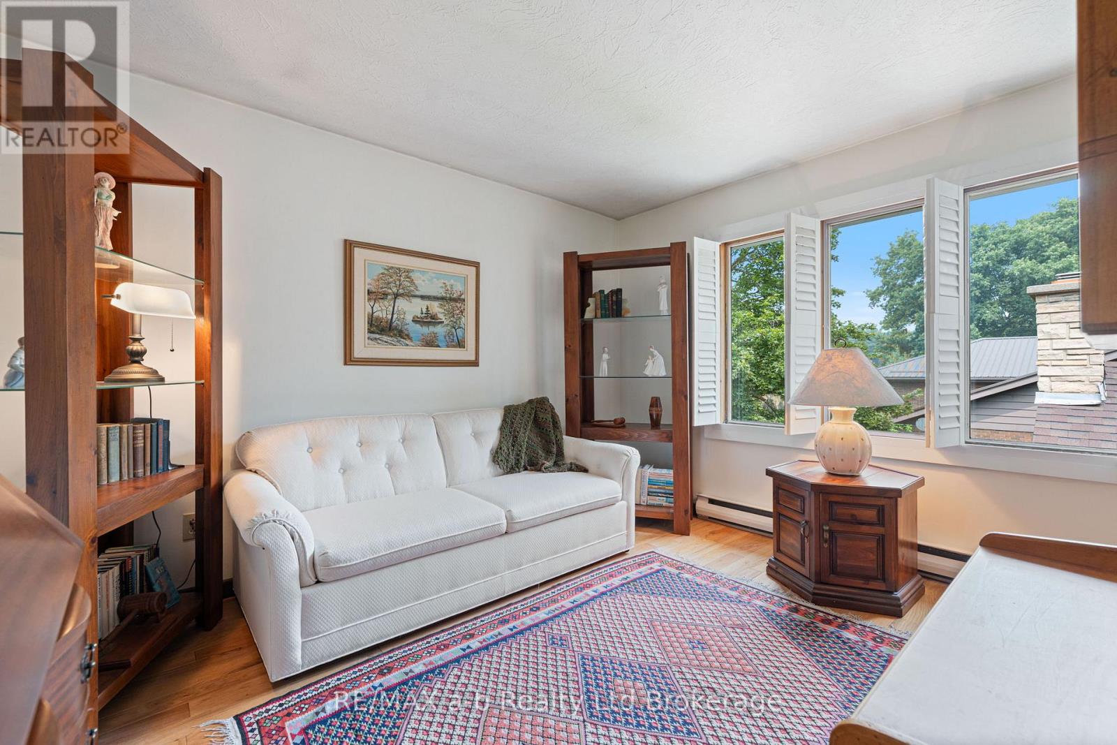 13 SEGAL DRIVE - 23