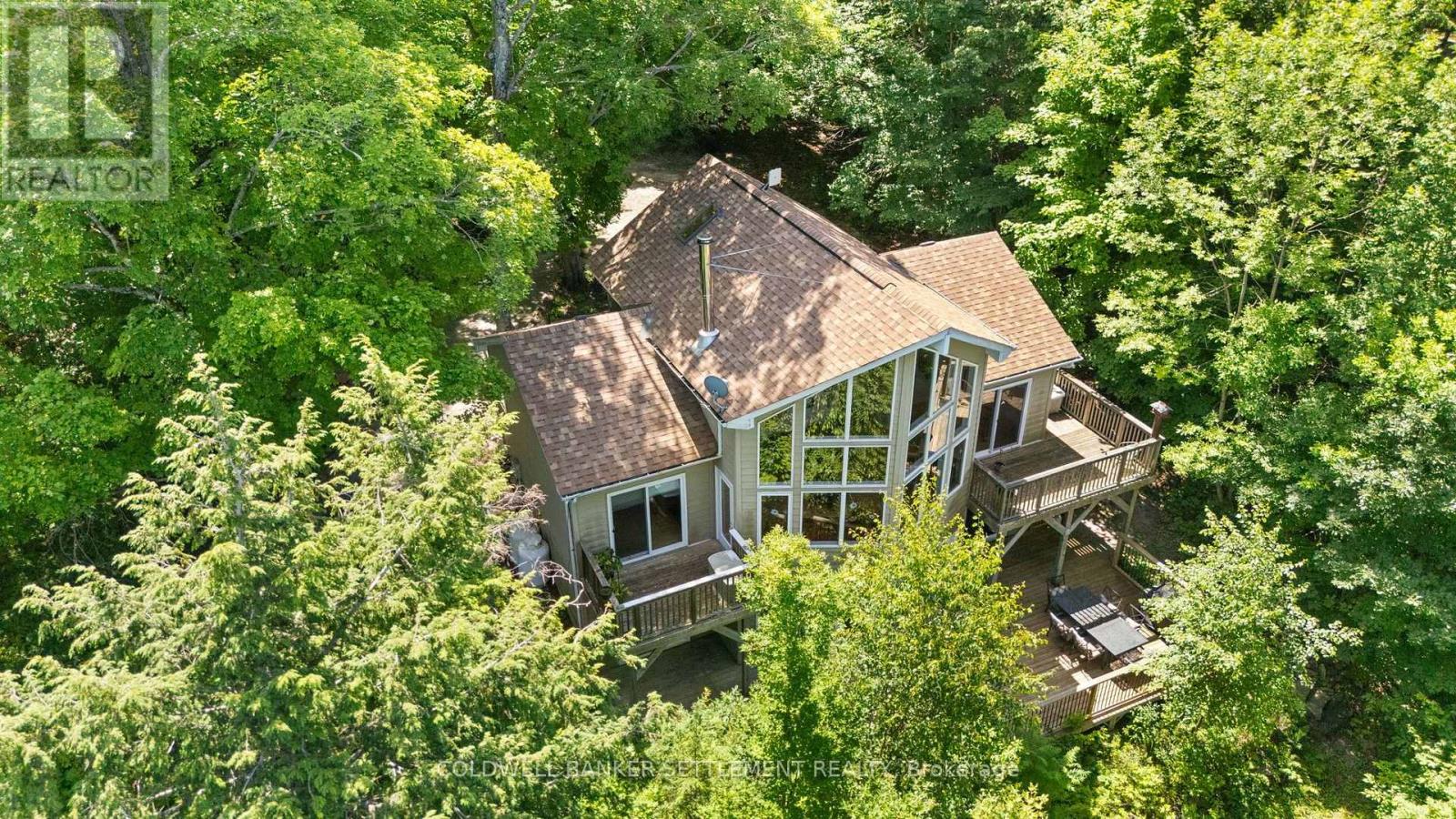812 DOUGLAS LANE - 1