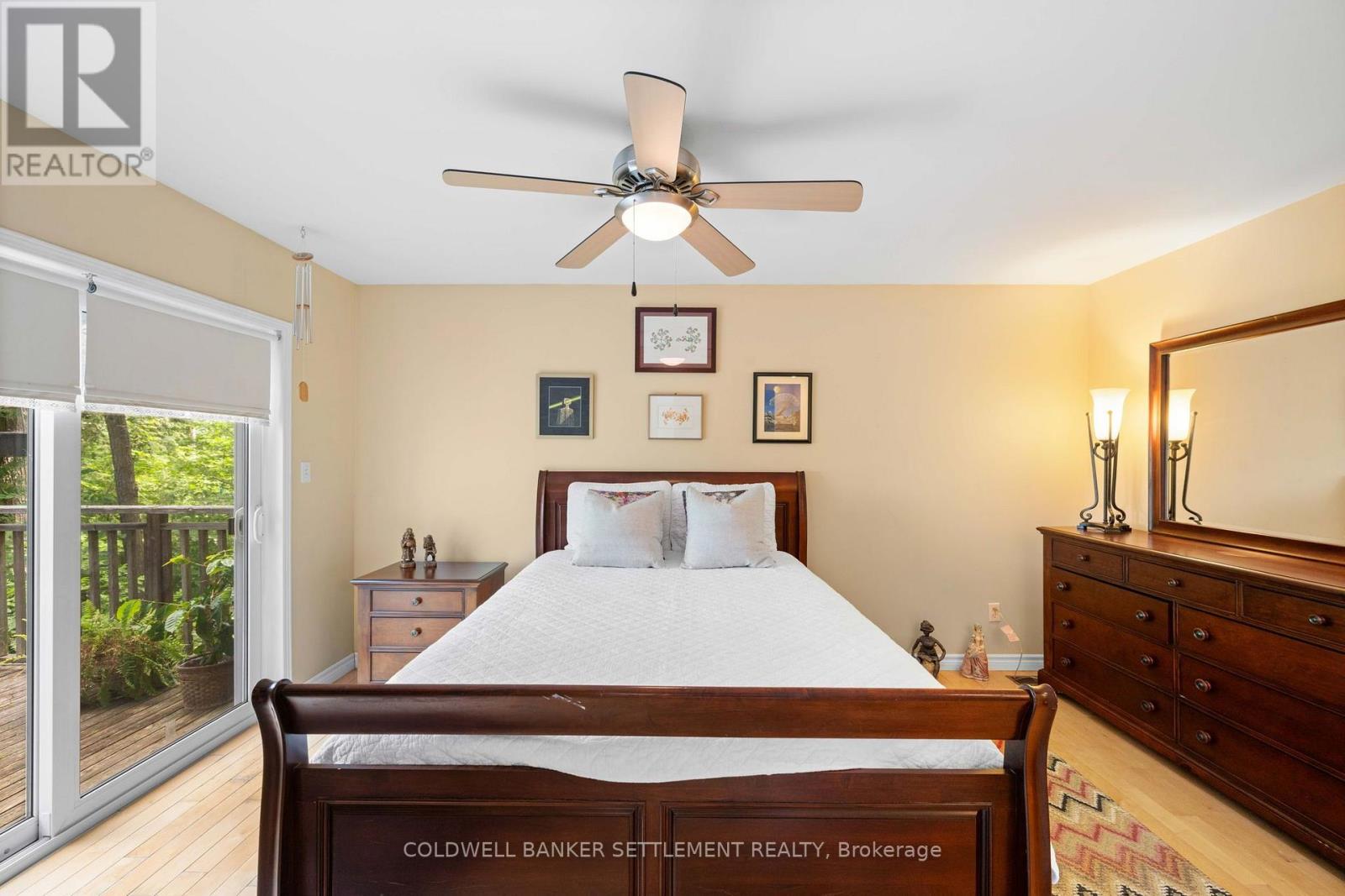 812 DOUGLAS LANE - Image 21