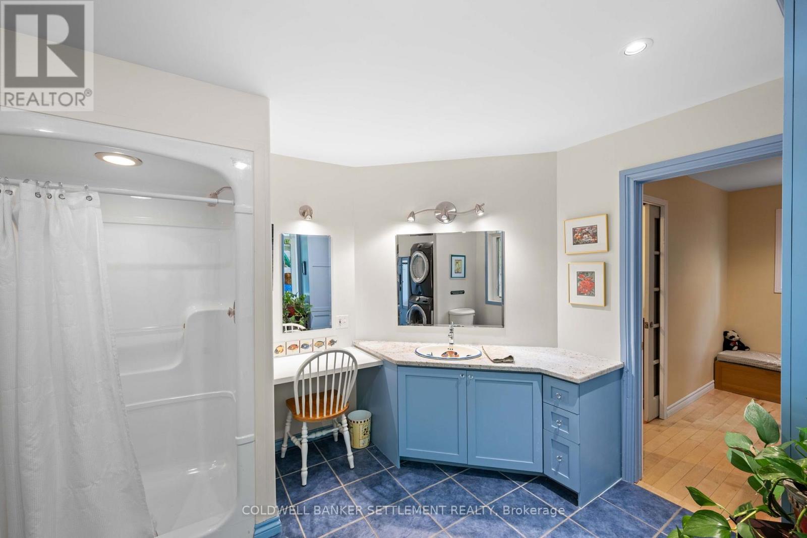 812 DOUGLAS LANE - Image 26