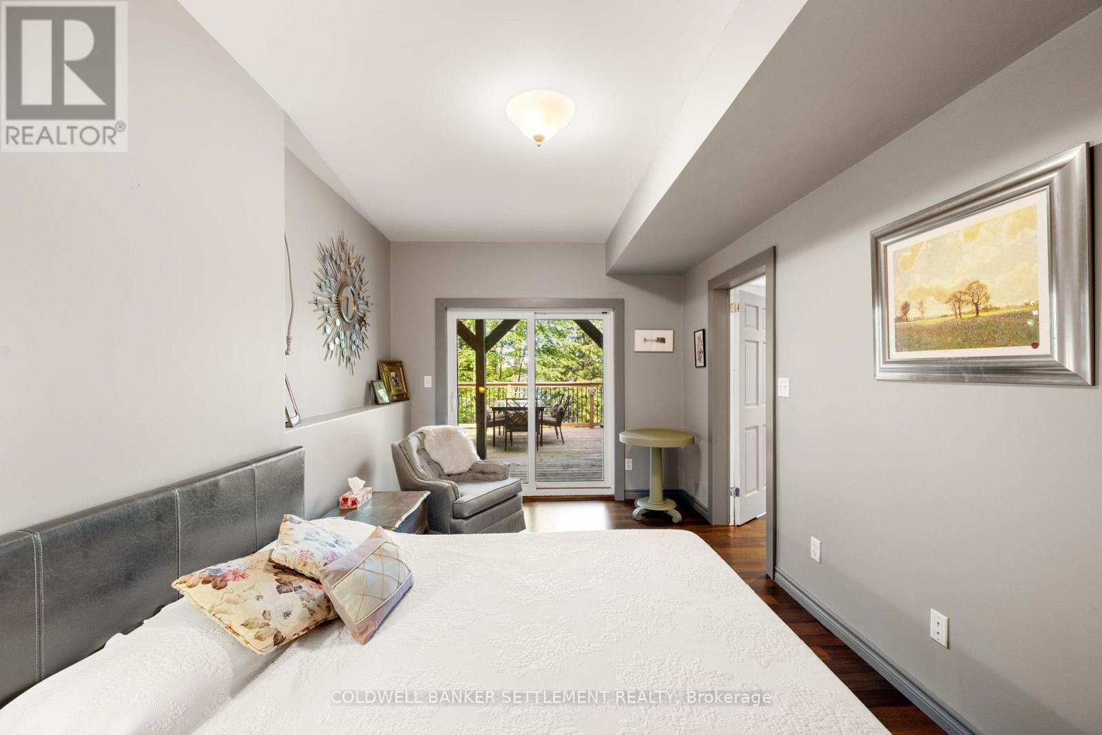 812 DOUGLAS LANE - Image 38