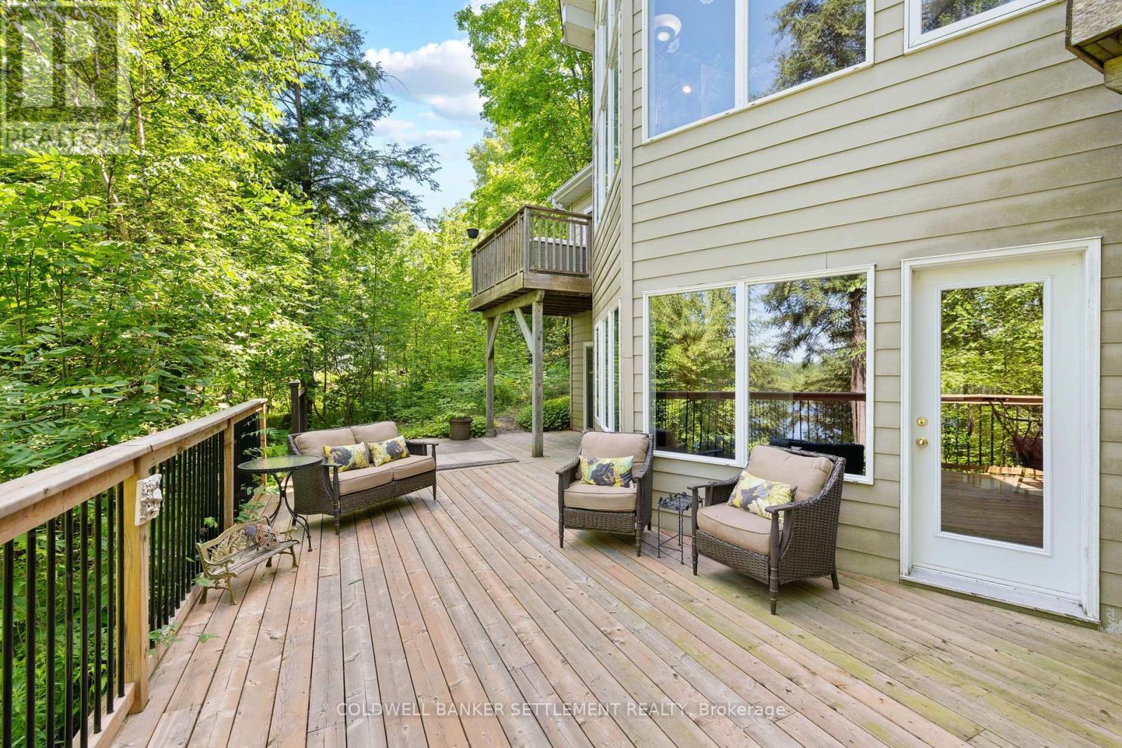 812 DOUGLAS LANE - Image 43