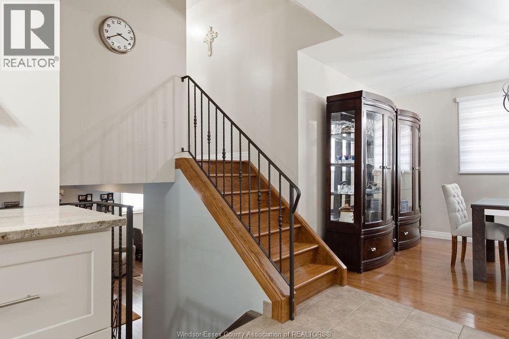 3375 DOLPHIN COURT - 13