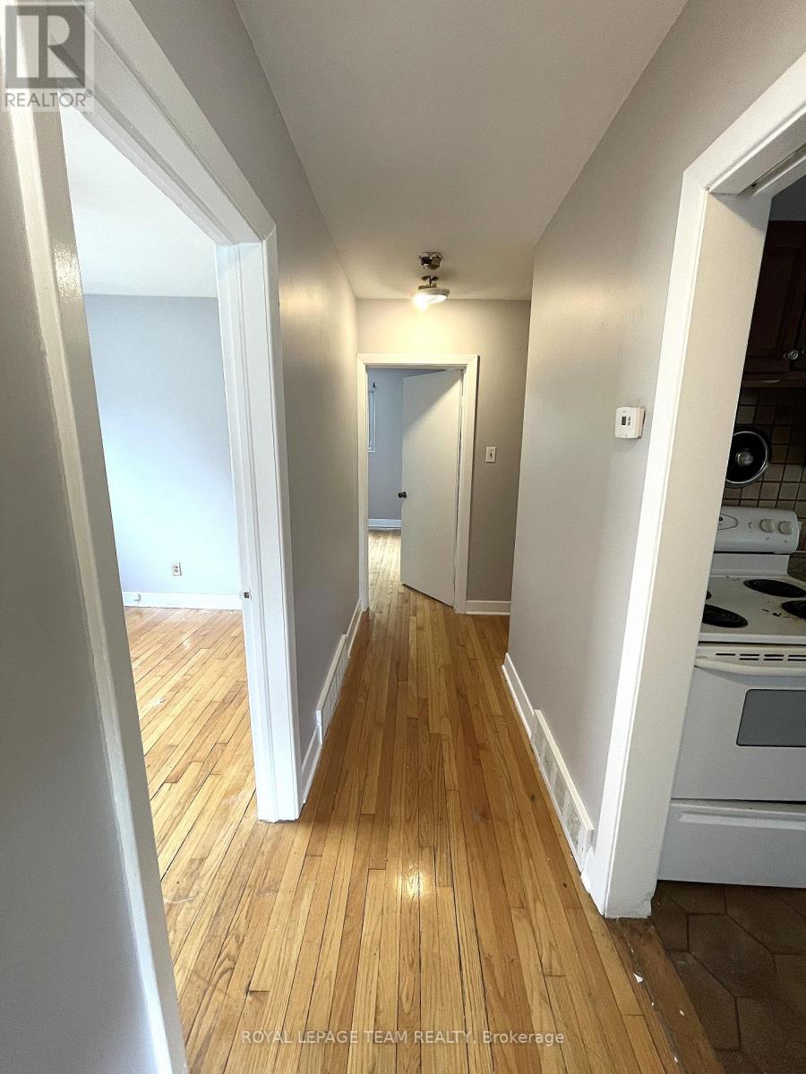 3 Bed, 1 Bath Multi-Family for Rent in Ottawa – 1 – 1354 KINGSTON AVENUE, Ottawa – MLS# X13556822 - Image 7