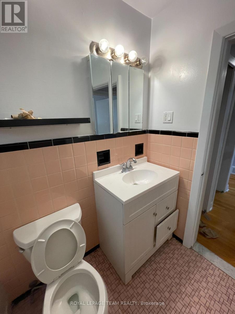 3 Bed, 1 Bath Multi-Family for Rent in Ottawa – 1 – 1354 KINGSTON AVENUE, Ottawa – MLS# X13556822 - Image 17