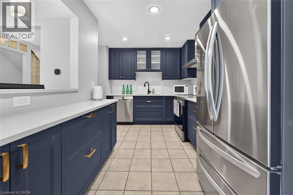 #24 300 REXFORD Drive - 15