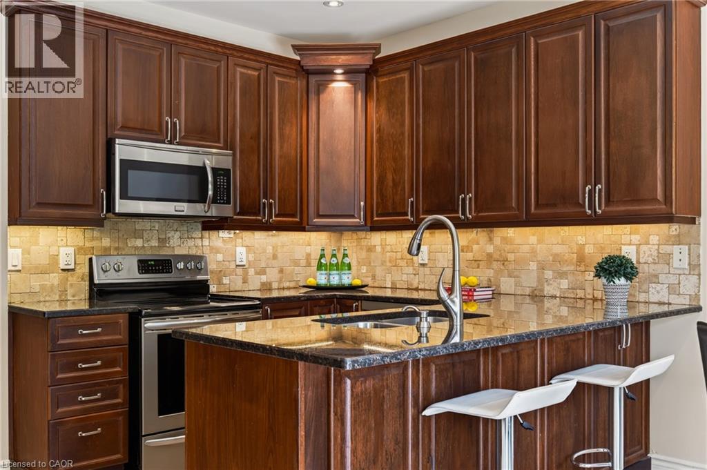 1079 TUPPER Drive - Image 11