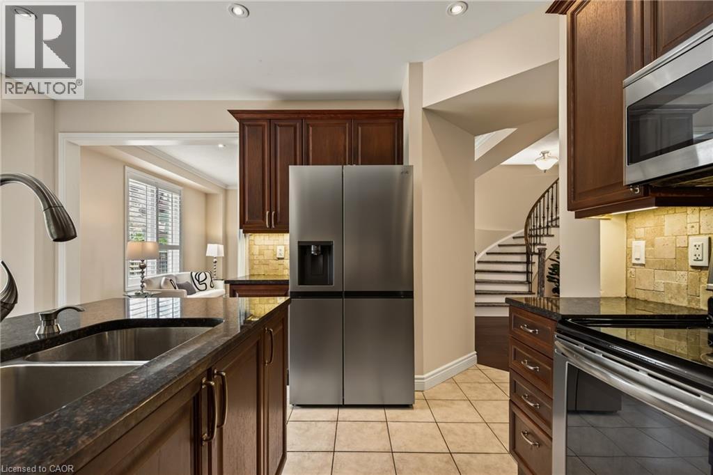 1079 TUPPER Drive - Image 15