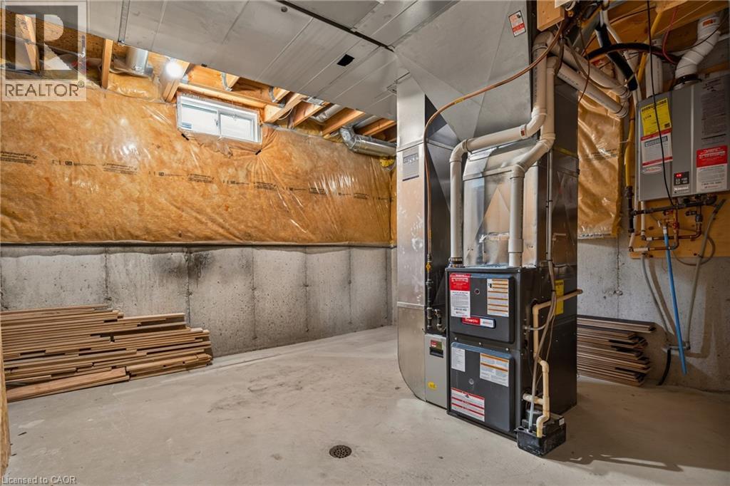 1079 TUPPER Drive - Image 30