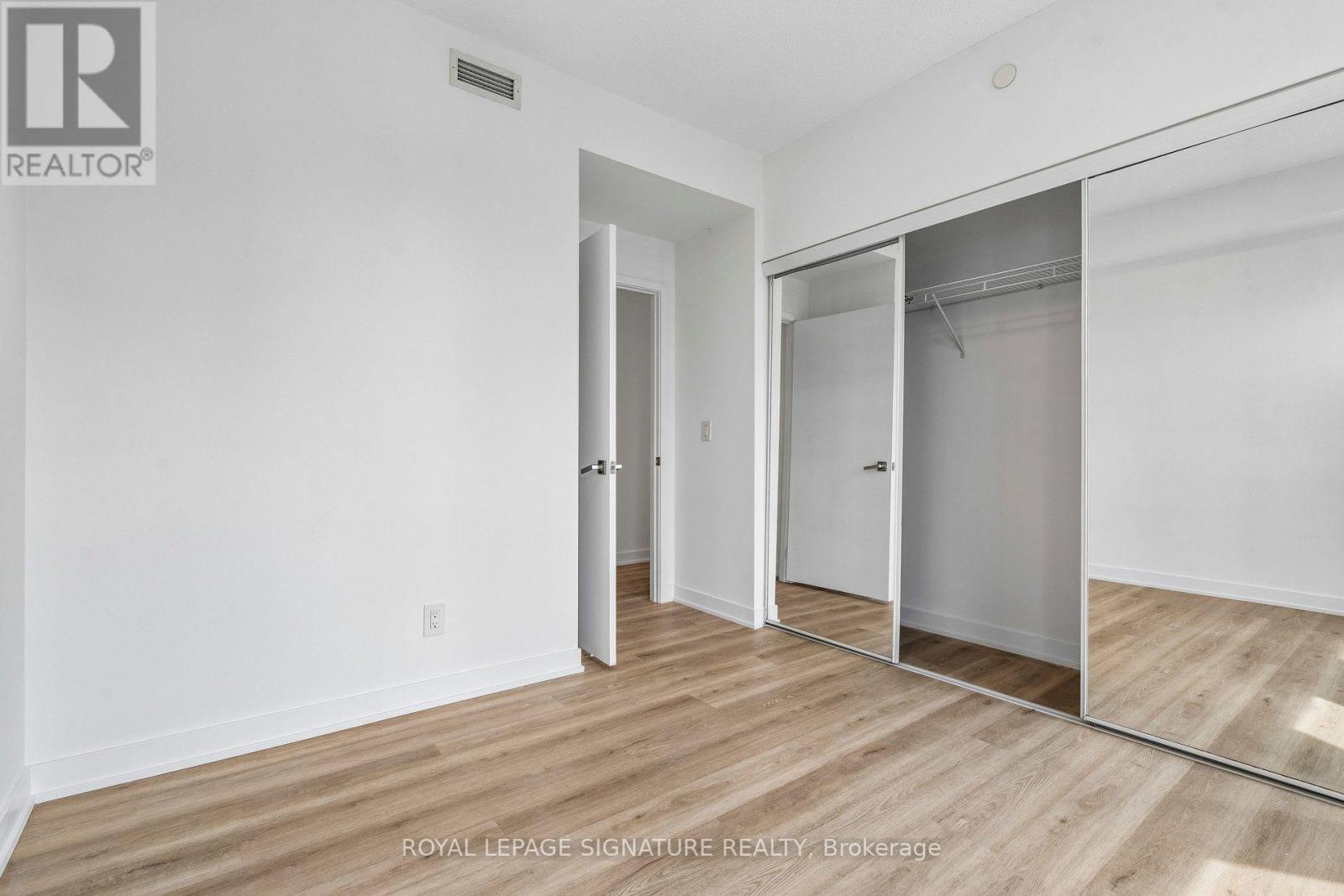 #1806 170 SUMACH STREET - Image 15