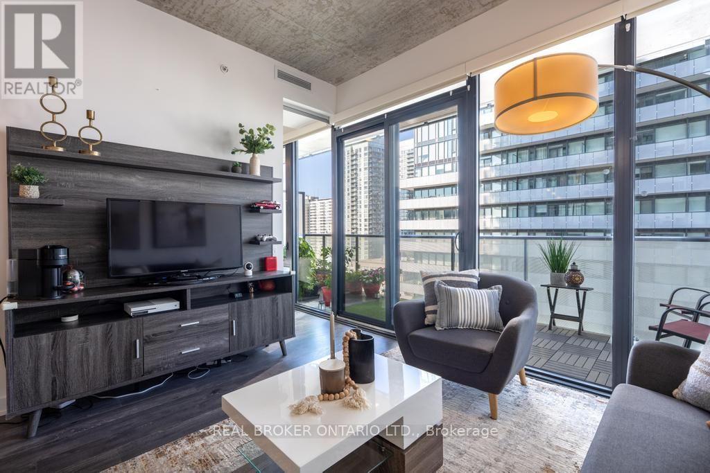#1601 185 ROEHAMPTON AVENUE S - Image 10