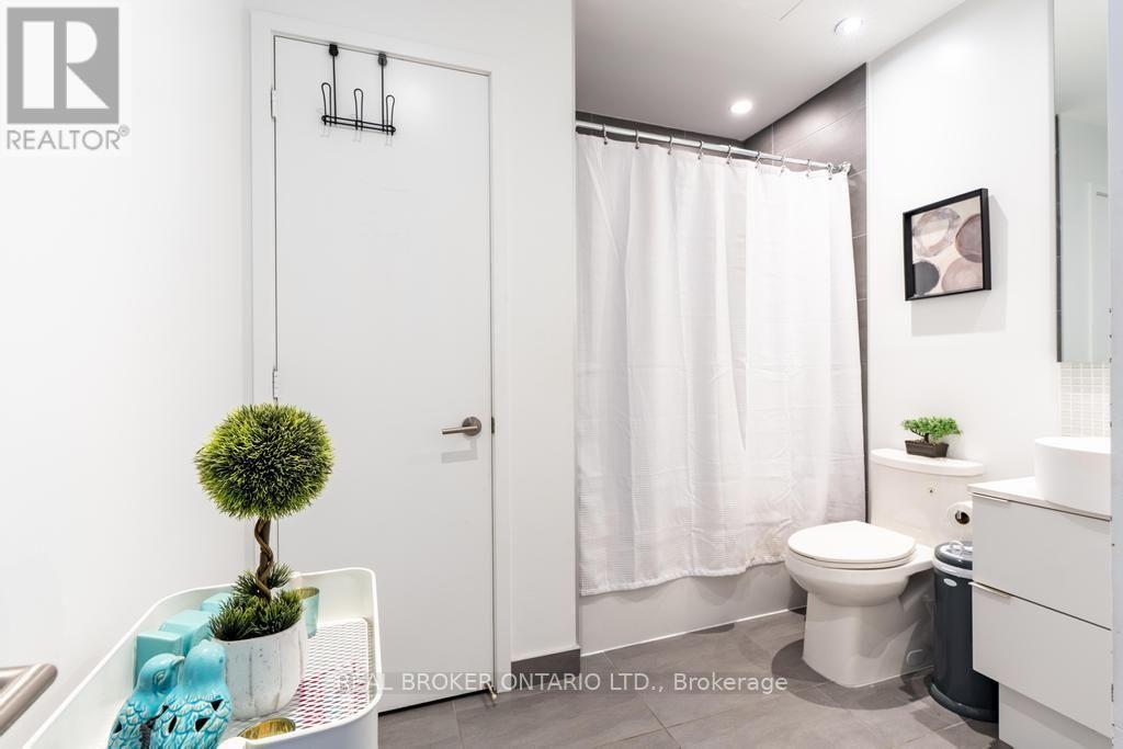 #1601 185 ROEHAMPTON AVENUE S - Image 19