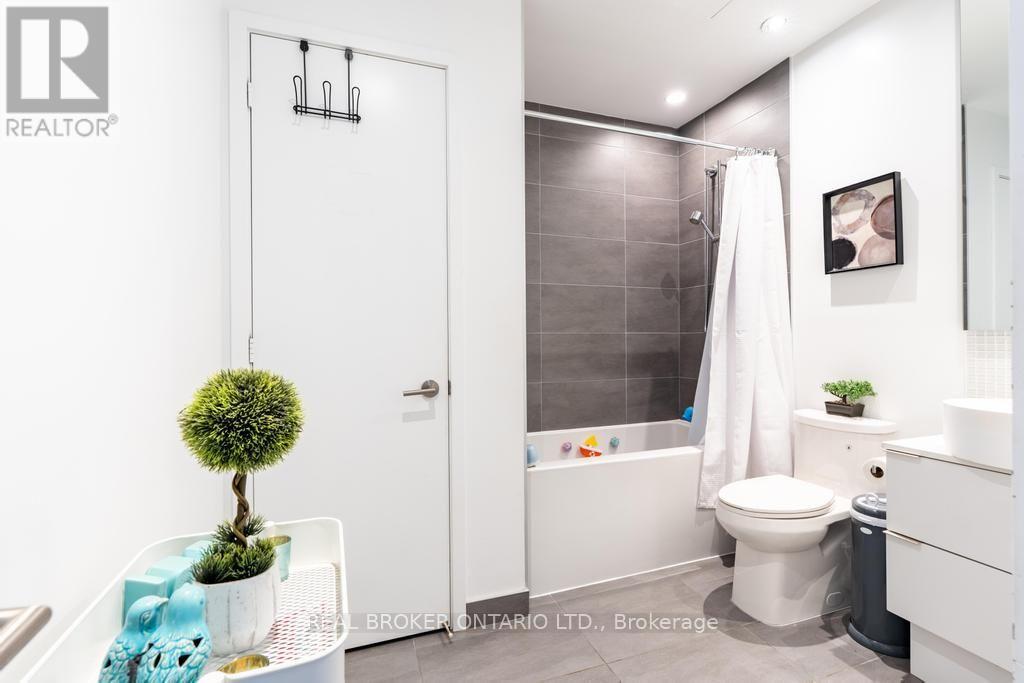 #1601 185 ROEHAMPTON AVENUE S - Image 20