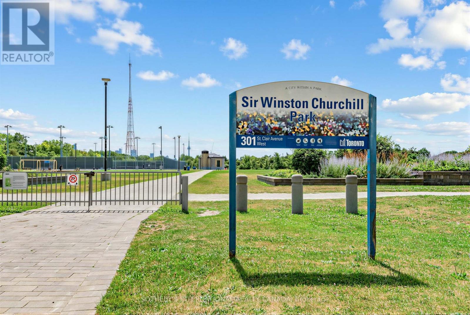 #TH1 288 ST CLAIR AVENUE W - 25