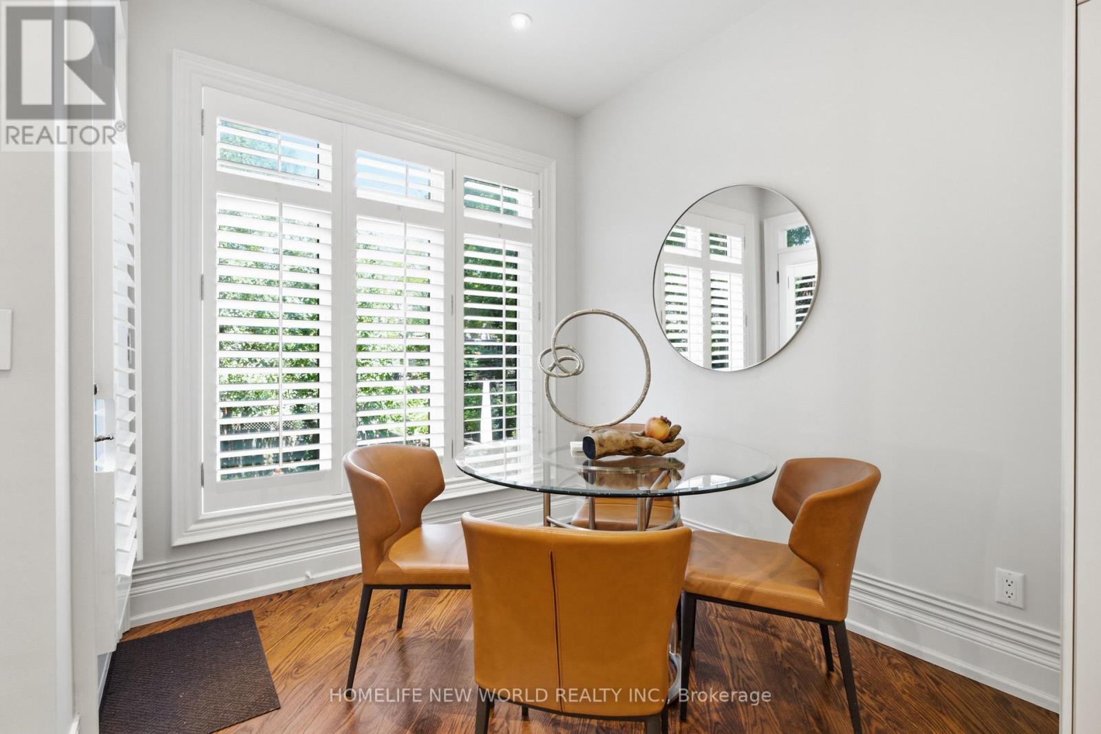 412 DELORAINE AVENUE - 18