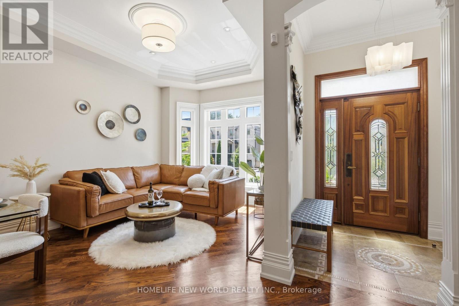 412 DELORAINE AVENUE - Image 4