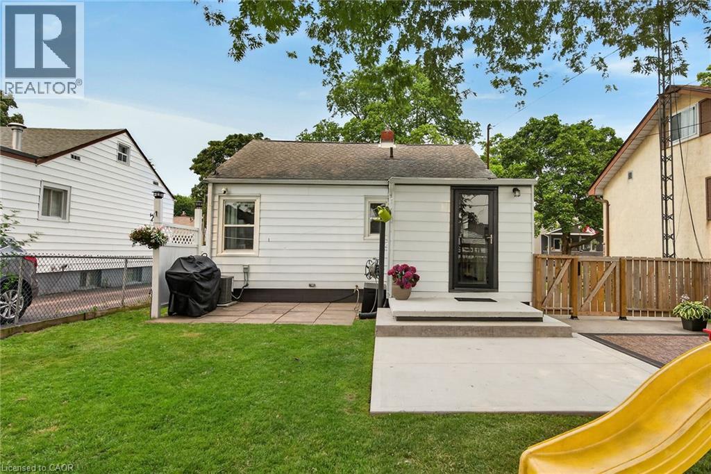 309 COMMANDO Street - 45