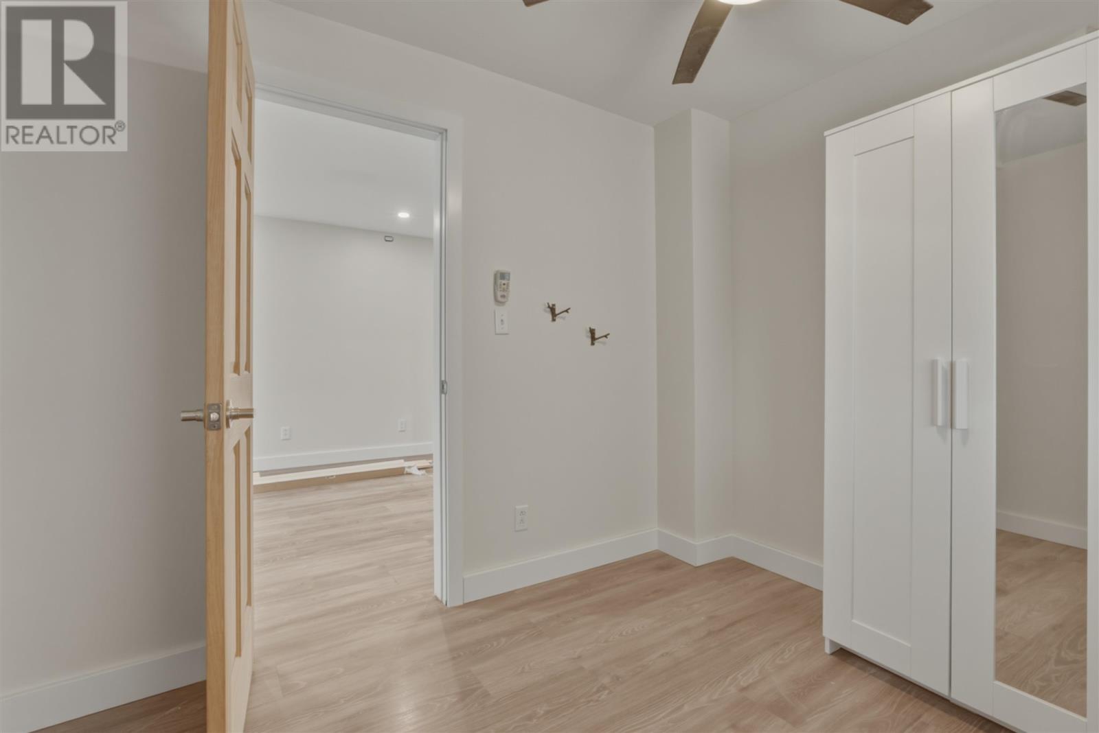 151 Prentice AVE - 13