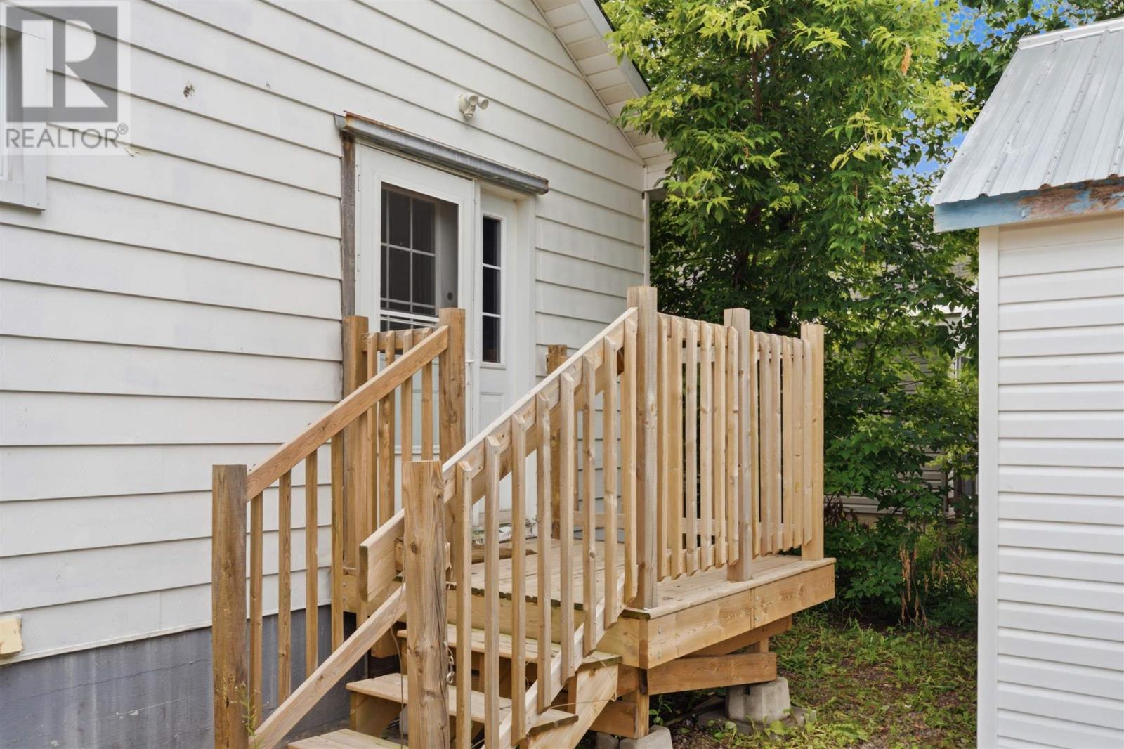 151 Prentice AVE - 3