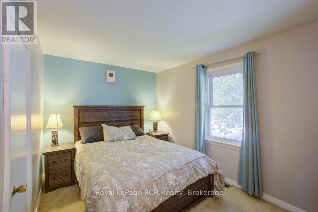 45 WILLIAM STREET E - 14