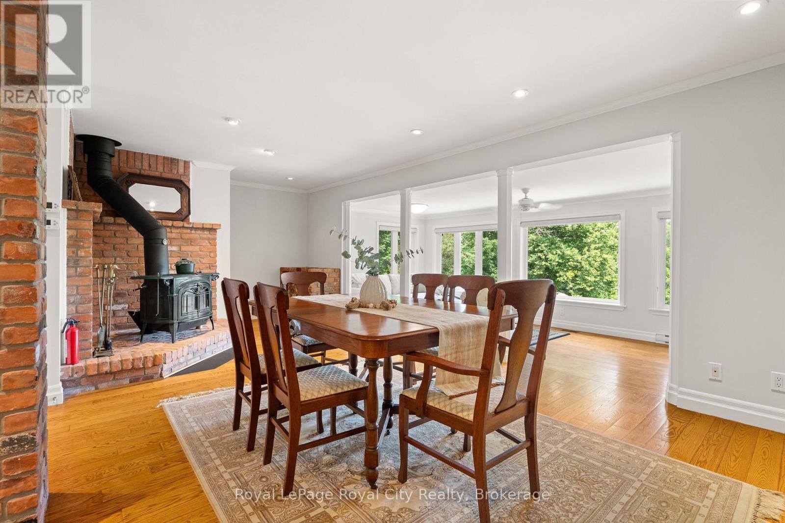 #12 123083 SOUTHGATE ROAD - 15