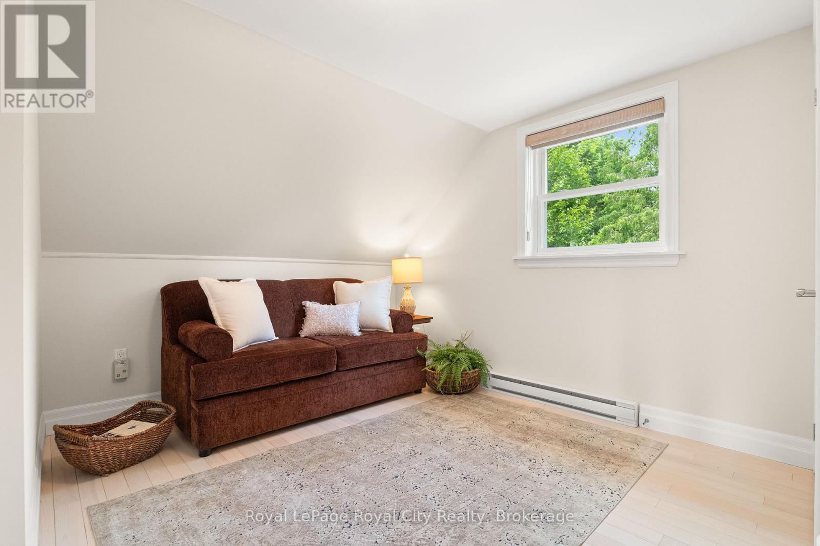 #12 123083 SOUTHGATE ROAD - 27