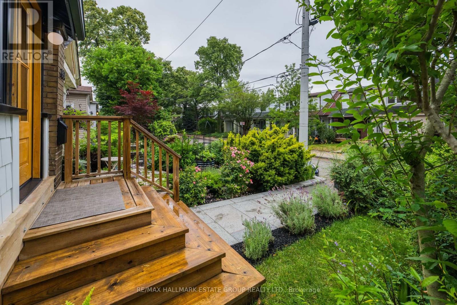 664 RHODES AVENUE - 2