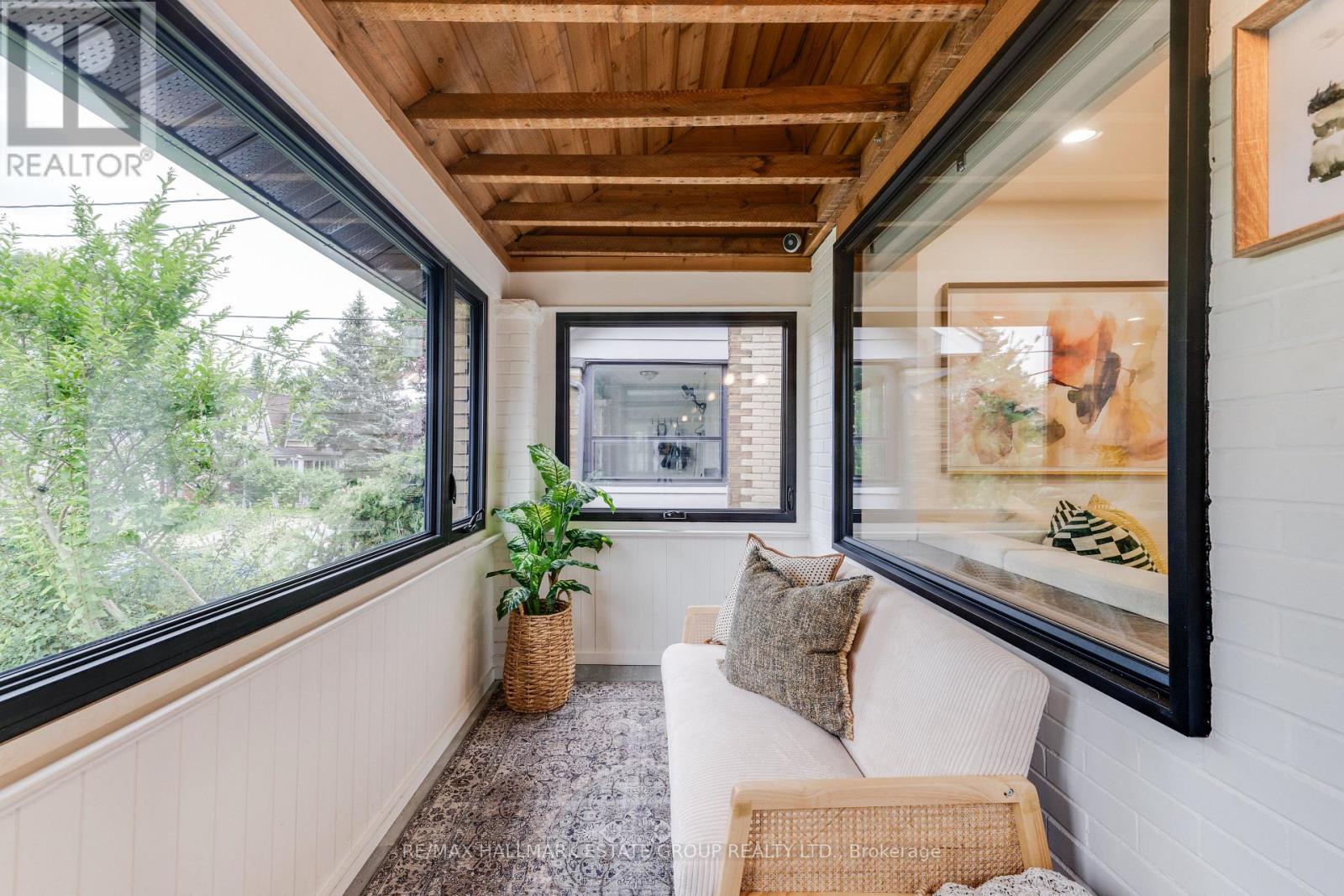 664 RHODES AVENUE - Image 4