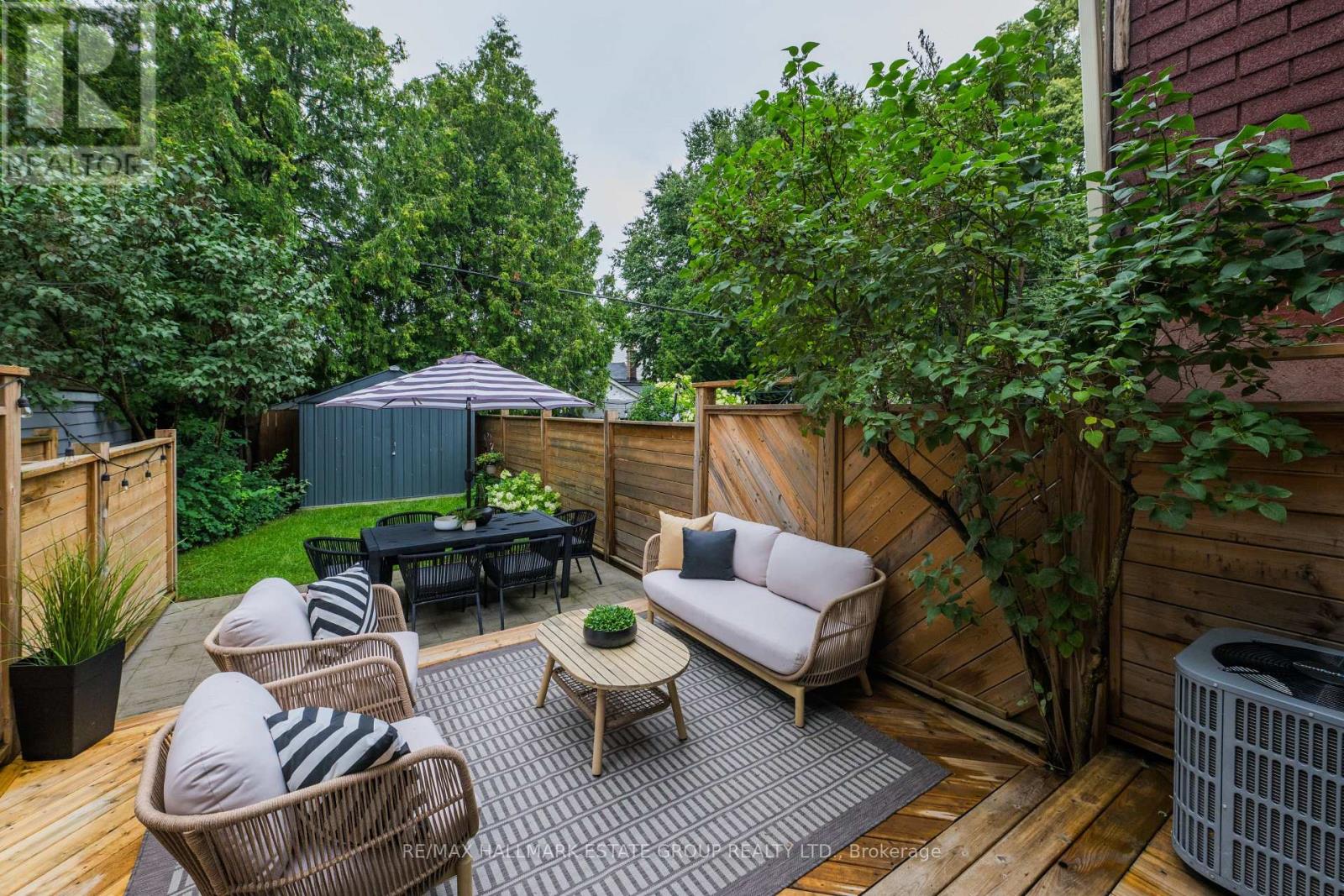 664 RHODES AVENUE - Image 44