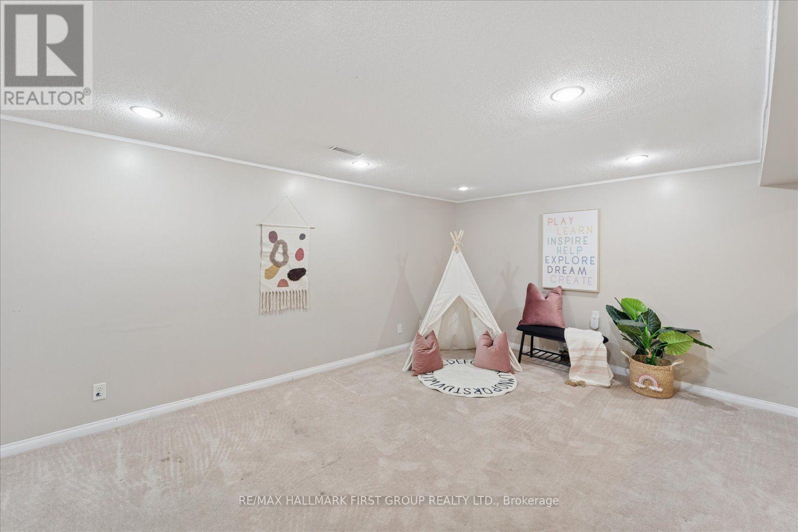 970 TIMMINS GARDENS - Image 20