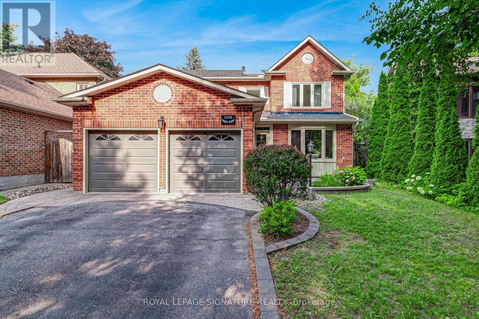 1236 FIELDSTONE CIRCLE - 1