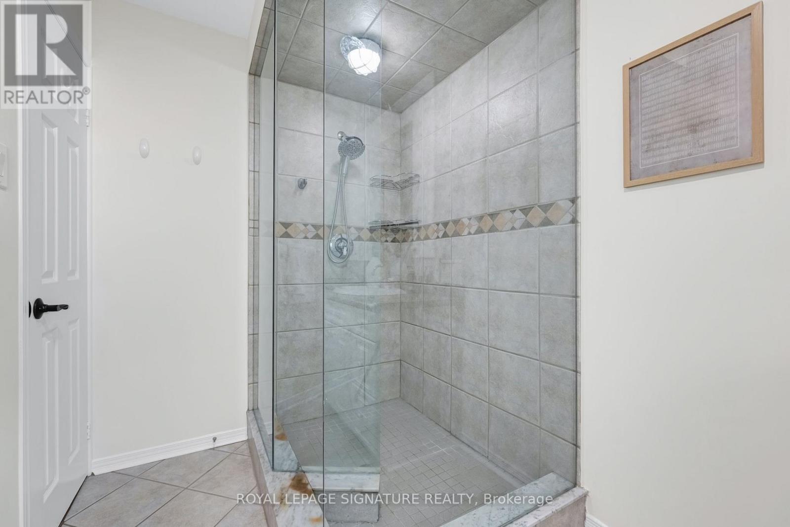 1236 FIELDSTONE CIRCLE - Image 20