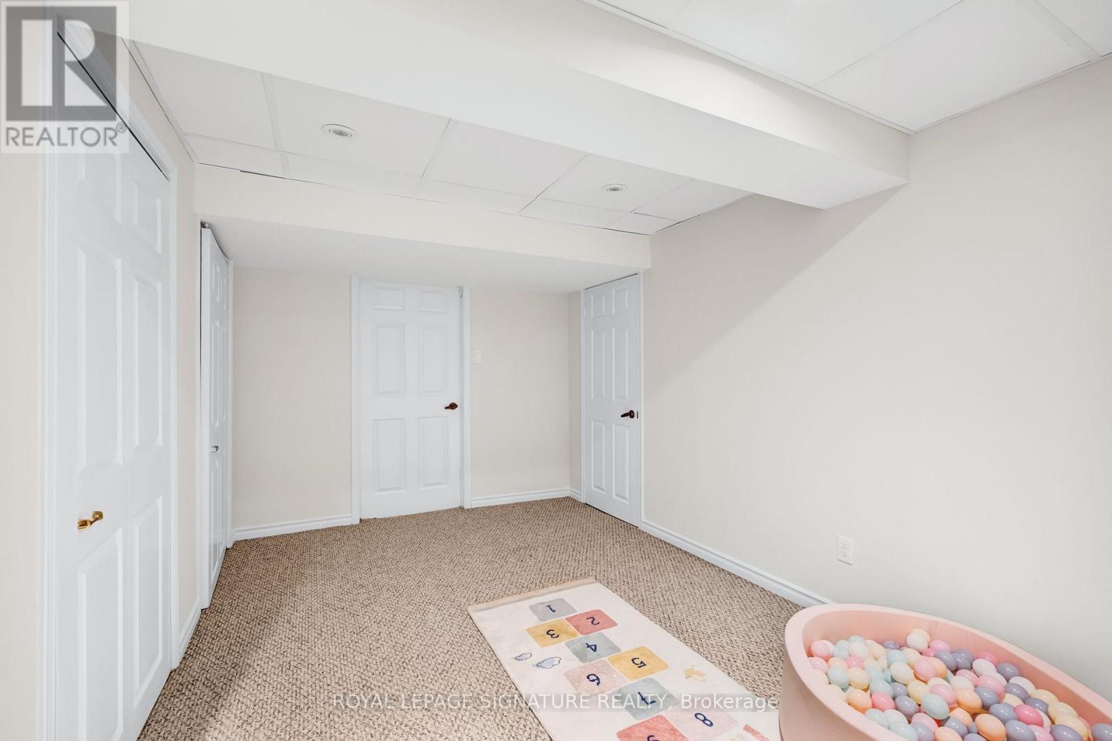 1236 FIELDSTONE CIRCLE - Image 33